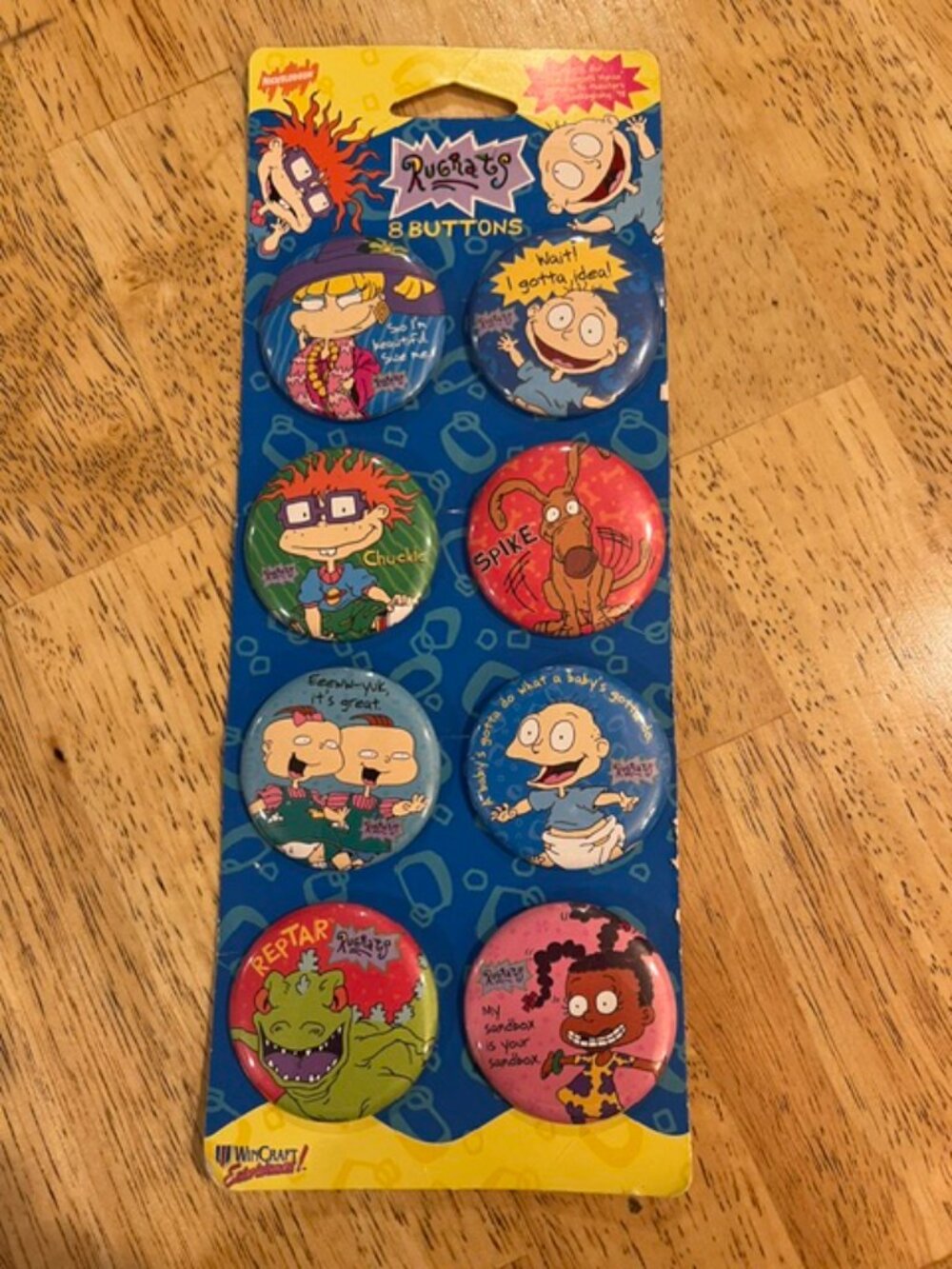 Vintage Rugrats Nickelodeon buttons 8 pin-backs Tommy Chuckie Reptar and more